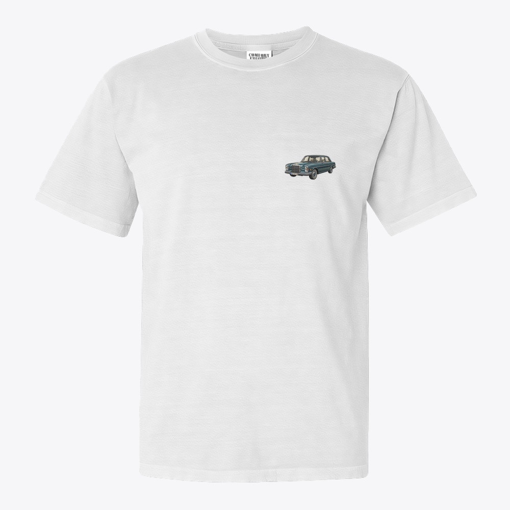 Clothing Mockup 31879 front