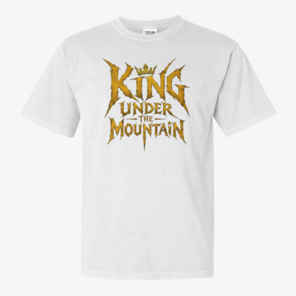 King Under the Mountain tasarımlı beyaz tişört